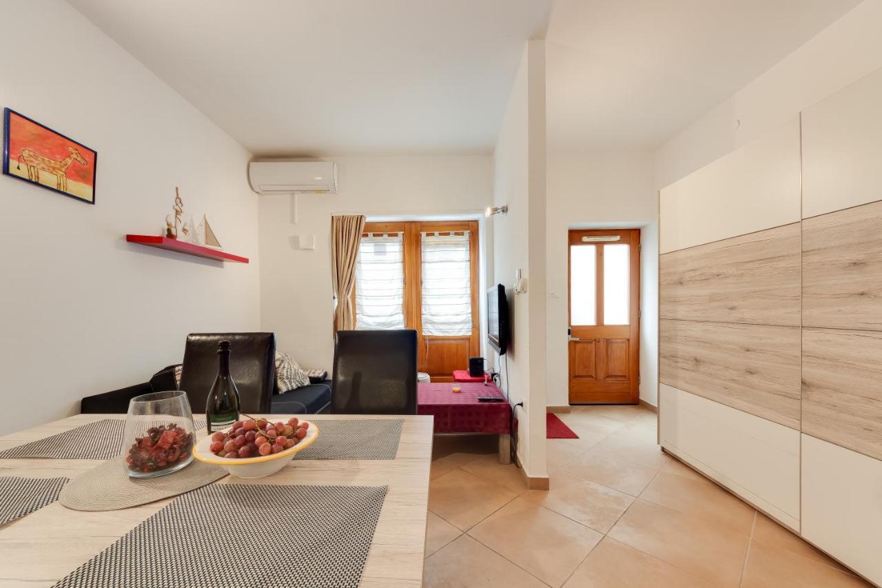 Piran Punta Beach Apartment Екстериор снимка