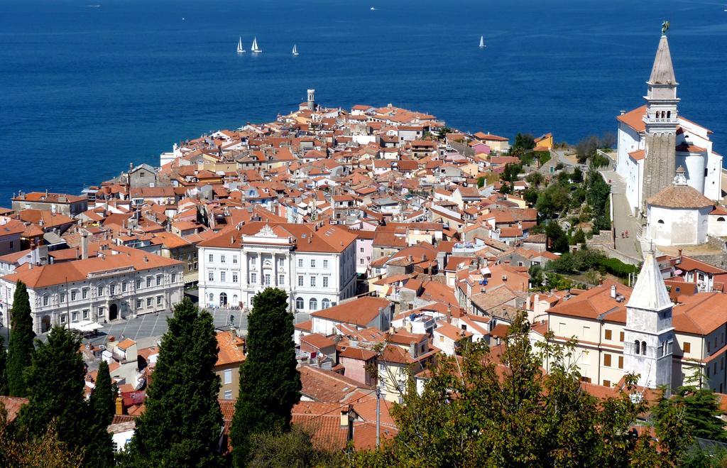 Piran Punta Beach Apartment Екстериор снимка