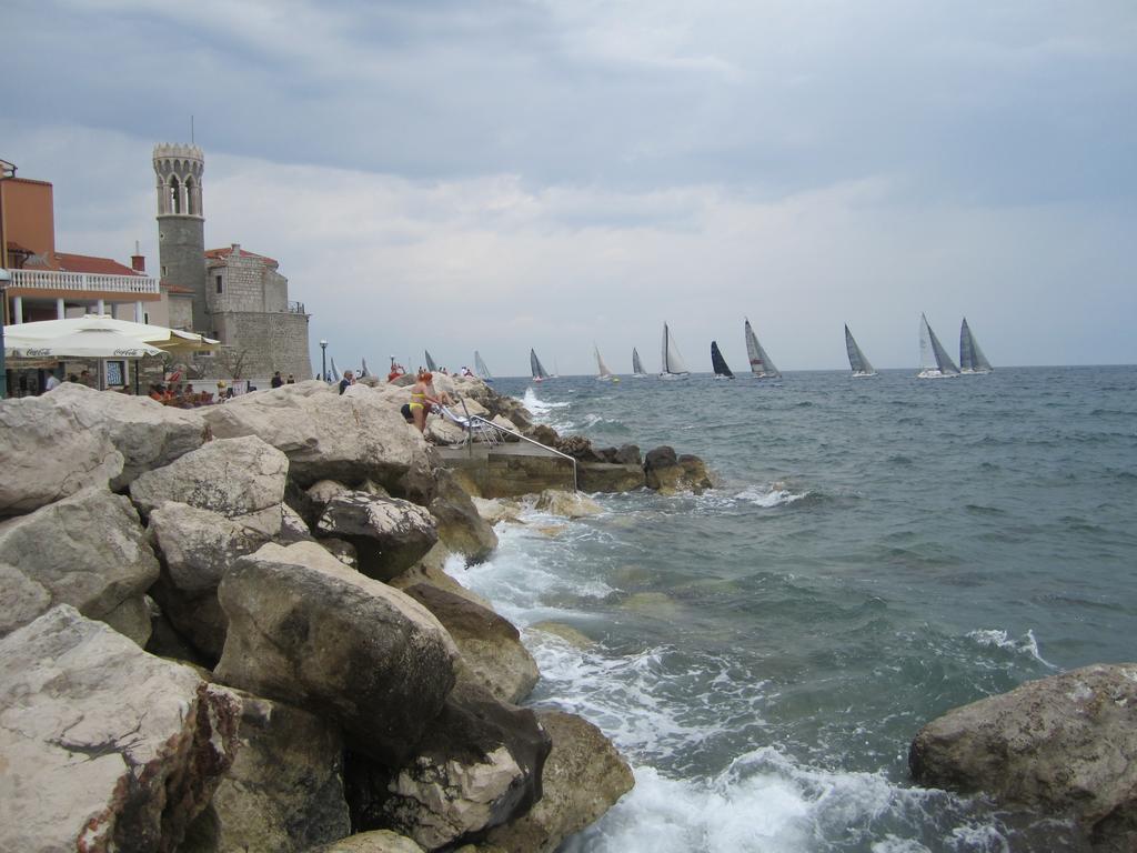 Piran Punta Beach Apartment Екстериор снимка
